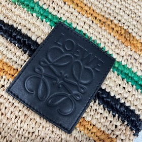 Сумка Loewe Slit в мини-формате из пал