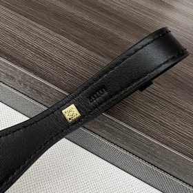 Loewe Классический брелок из натураль