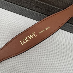 Loewe Классический брелок из натураль