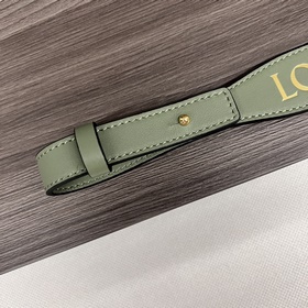 Классический брелок Loewe из натуральн