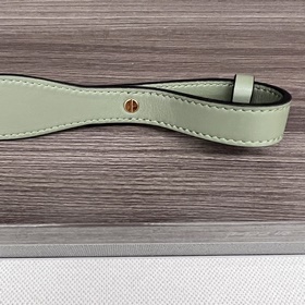 Классический брелок Loewe из натуральн