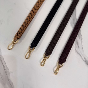 Loewe： классическая сумка из телячьей