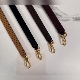 Loewe： классическая сумка из телячьей 