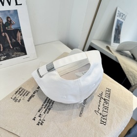 Новая модель Loewe с оригинальным диза