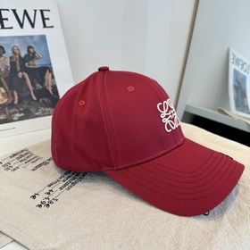 Новая модель Loewe с оригинальным диза