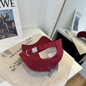 Новая модель Loewe с оригинальным диза