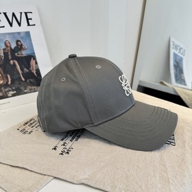 Новая модель Loewe с оригинальным диза