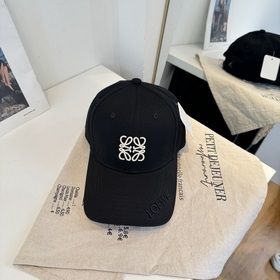 Новая модель Loewe с оригинальным диза