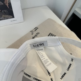Новая модель Loewe с оригинальным диза