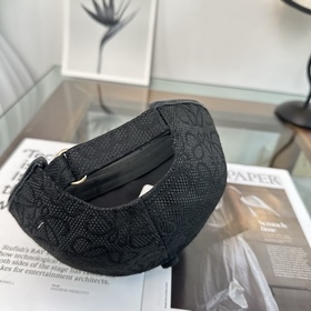 Новая бейсболка от Loewe [Лоэве], по
