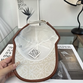 Новая бейсболка от Loewe [Лоэве], по