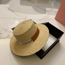 Loewe — шляпа с плоской тульей из рафи