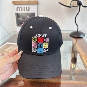 Новая вышитая бейсболка от Loewe [Ло