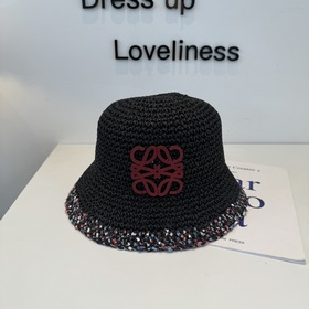 Новая рыбацкая кепка от Loewe — превос