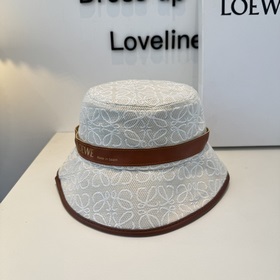 Новая рыбацкая кепка от Loewe — отличн