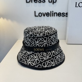 Новая рыбацкая кепка от Loewe — превос