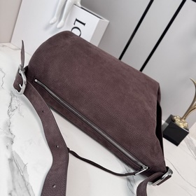 Сумка-ведро Loop из мягкой кожи Loewe