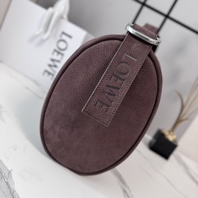 Сумка-ведро Loop из мягкой кожи Loewe