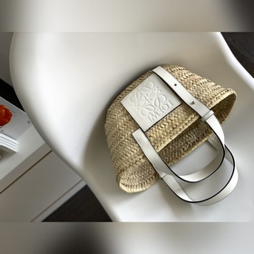 Loewe Плетеная корзинка для овощей, м