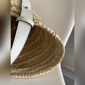 Loewe Плетеная корзина среднего разм