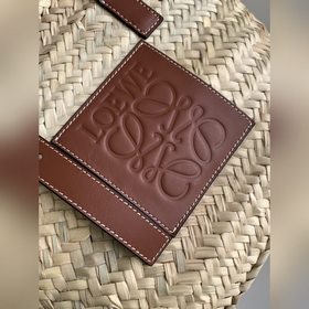Loewe Плетеная корзина среднего разм