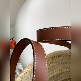 Loewe Плетеная корзина среднего разм