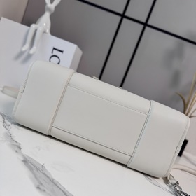 Loewe Amazona 180 из телячьей кожи в б