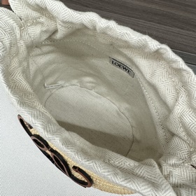Сумка Loewe «Basket» из волокна пальмы
