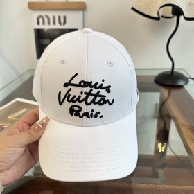 Бейсболка Louis Vuitton — новая модель