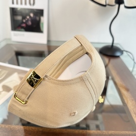 Бейсболка Louis Vuitton — новая модель