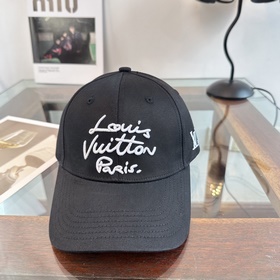 Бейсболка Louis Vuitton — новая модель