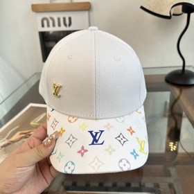 Бейсболка Louis Vuitton — новая модель