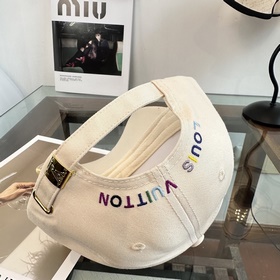 Бейсболка Louis Vuitton — новая модель
