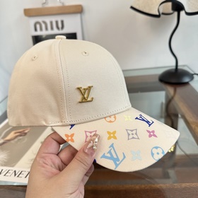 Бейсболка Louis Vuitton — новая модель