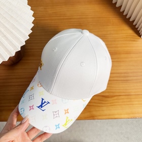 Бейсболка Louis Vuitton — новая модель