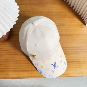 Бейсболка Louis Vuitton — новая модель