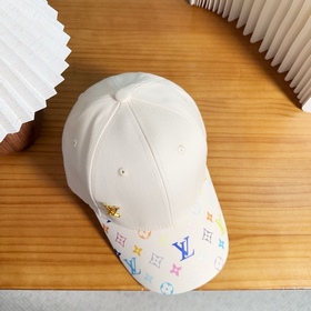 Бейсболка Louis Vuitton — новая модель