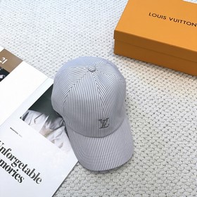 Бейсболка Louis Vuitton — новая модель