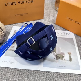 Бейсболка Louis Vuitton — новая модель