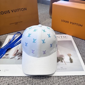 Бейсболка Louis Vuitton — новая модель