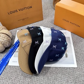 Бейсболка Louis Vuitton — новая модель