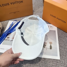 Бейсболка Louis Vuitton — новая модель