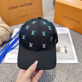 Бейсболка Louis Vuitton — новая модель