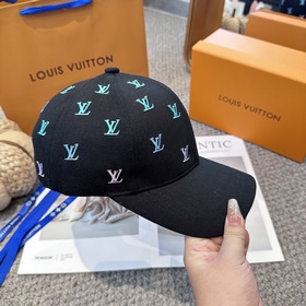 Бейсболка Louis Vuitton — новая модель