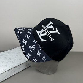 Бейсболка Louis Vuitton (LV) — новая м