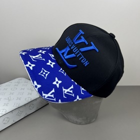 Бейсболка Louis Vuitton (LV) — новая м