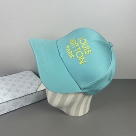 Бейсболка Louis Vuitton (LV) — новая м