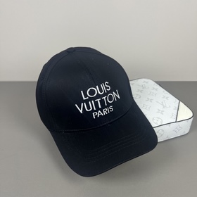 Бейсболка Louis Vuitton (LV) — новая м