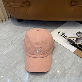 Бейсболка Louis Vuitton — новая модель