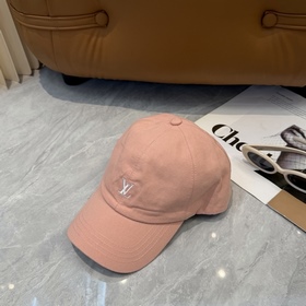 Бейсболка Louis Vuitton — новая модель